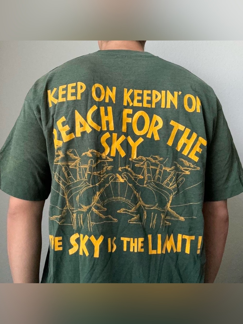 Vintage 1998 Sky is the Limit Graphics Green Single Stitched Tee Shirt